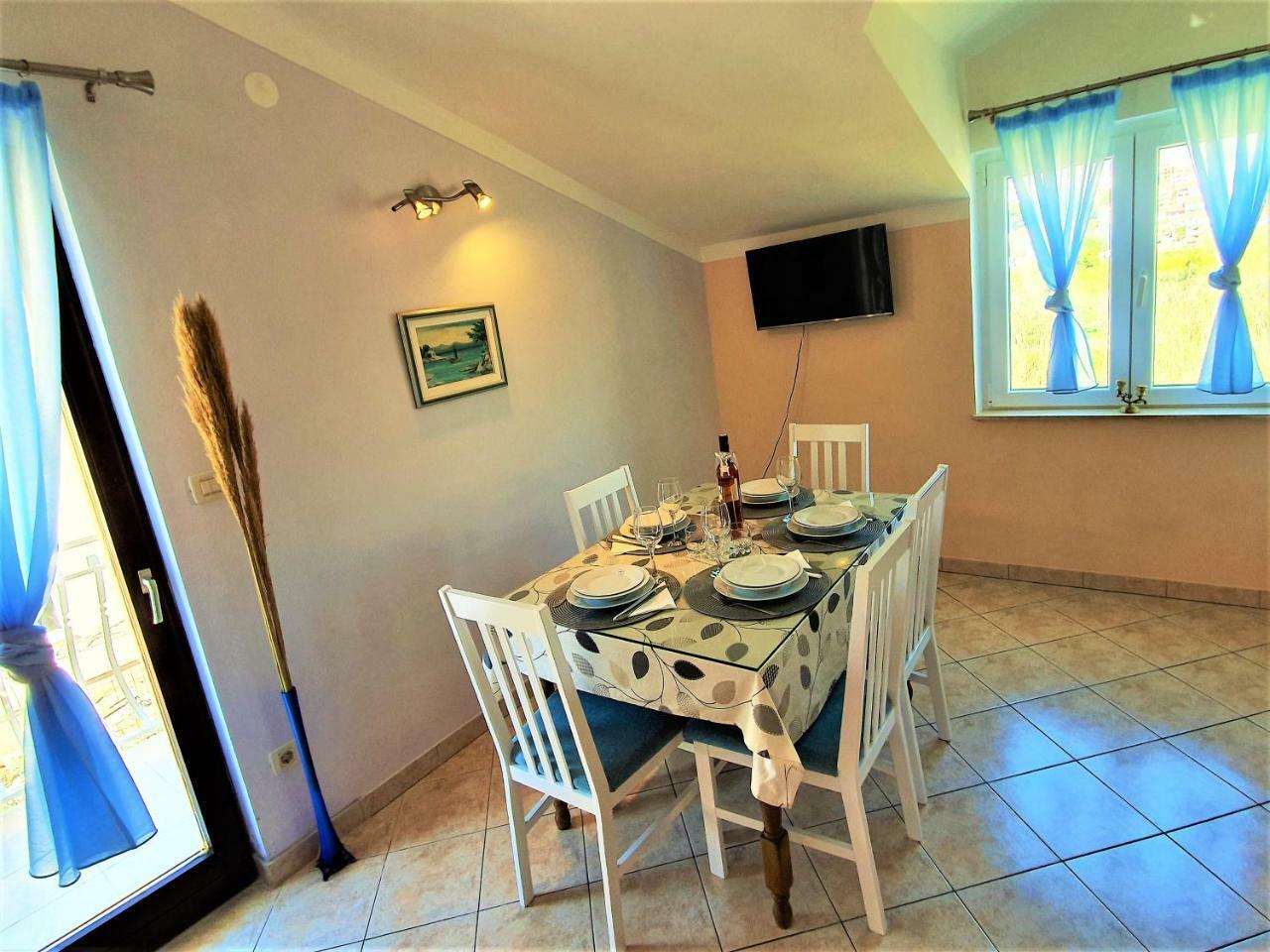 Click In Apartment Stobrec Next To Split Eksteriør billede